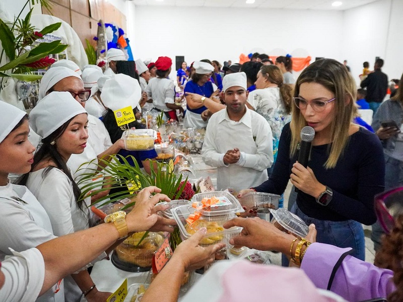Alcaldesa Elizabeth Niño emprendedores