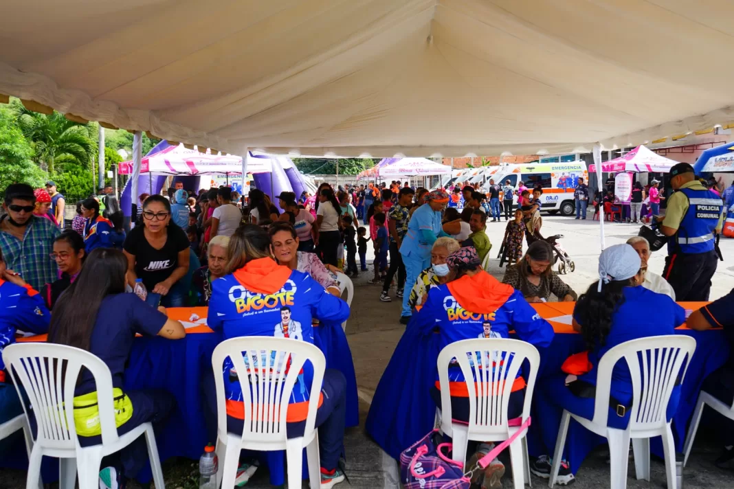 EN LA COMUNIDAD ARTURO MICHELENA MÁS DE 750 PERSONAS FUERON BENEFICIADAS POR EL PROGRAMA 0800 BIGOTE (13) 0800-Bigote en Naguanagua