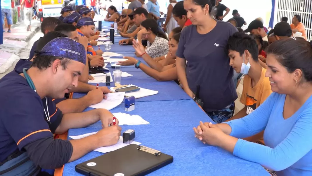 carabobeños atendidos en salud con 0800-Bigote
