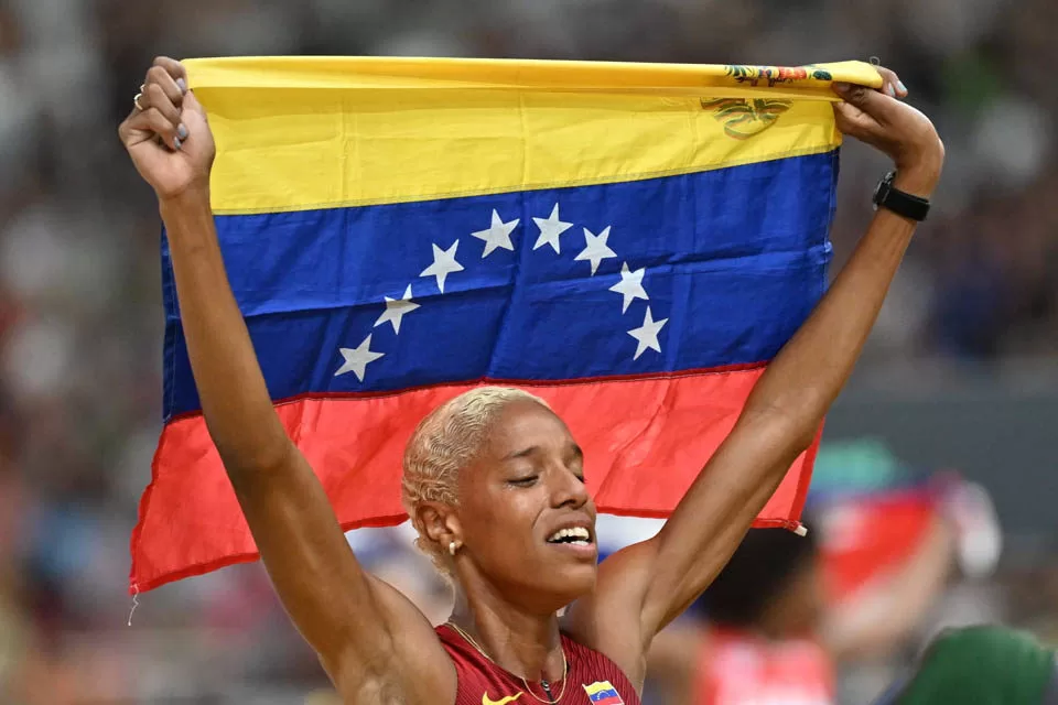 Yulimar Rojas oro en Budapest