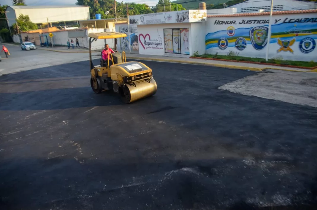 GESTIÓN ANA GONZÁLEZ APLICÓ MÁS DE 120 TONELADAS DE ASFALTO EN CARRETERA NACIONAL VÍA LA ENTRADA NAGUANAGUA (5) Carretera Nacional vía La Entrada