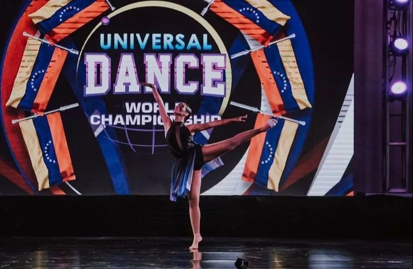Veronica Canelón Campeona Mundial de Danzas