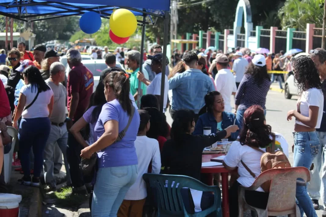 simulacro electoral del Referendo Consultivo en Naguanagua