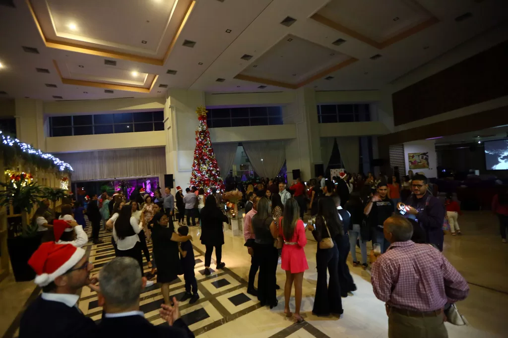 Hesperia WTC Valencia bienvenida Navidad