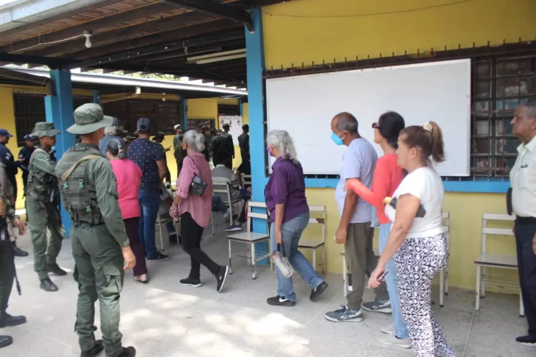 Naguanagüenses participaron en simulacro