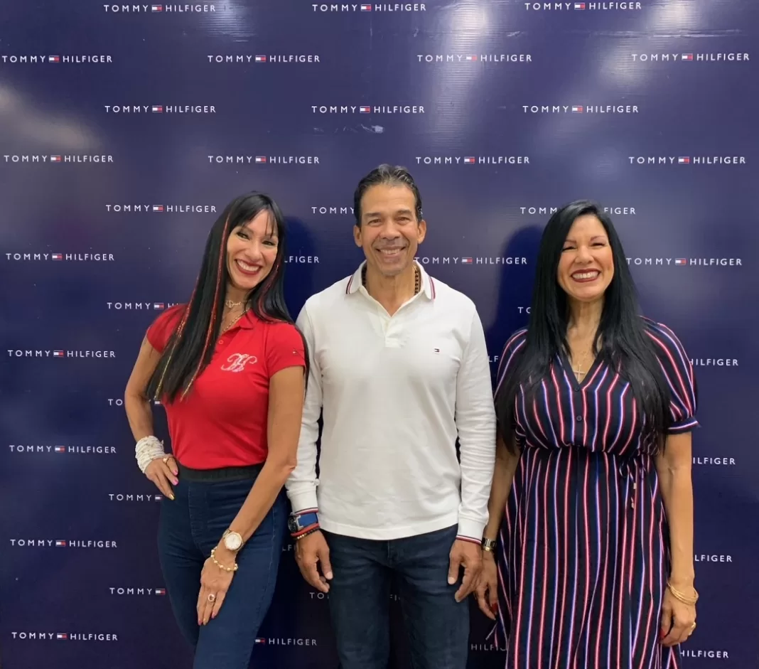 representantes de Tommy Hilfiger Tienda Tommy Hilfiger Metrópolis Valencia