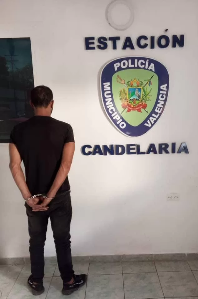 Polivalencia aprehendió a un hombre dedicado al robo en unidades de transporte público hombre dedicado robo unidades de transporte público