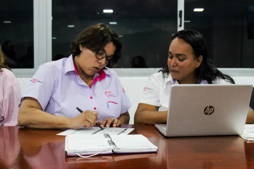 Alcaldesa Ana González registro Venezuela Mujer