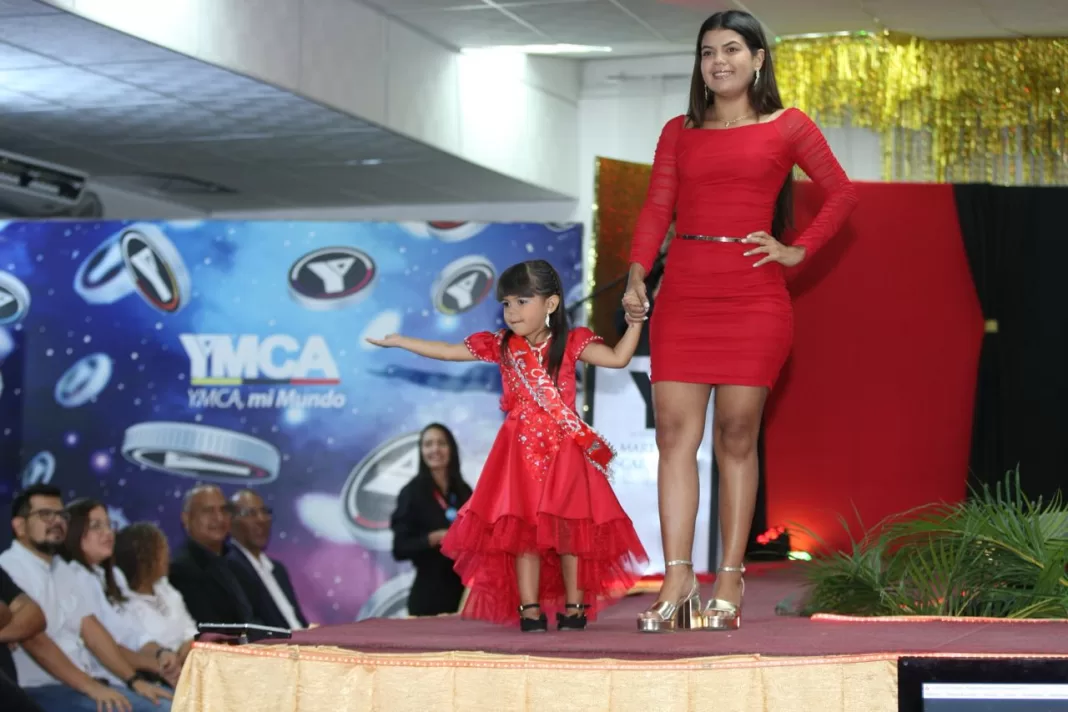 Candidatas Reina del Carnaval YMCA 2024