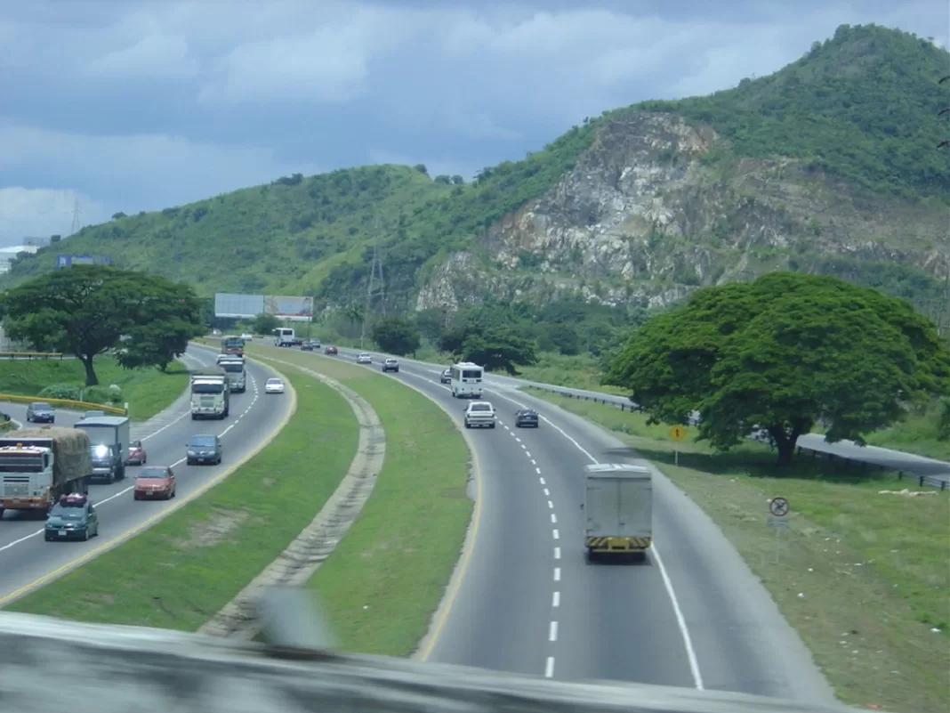 kilómetro 4 autopista Regional Centro