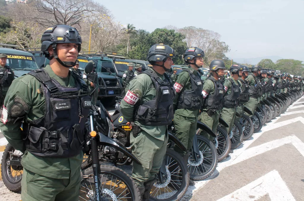funcionarios dispositivo “Semana Santa”