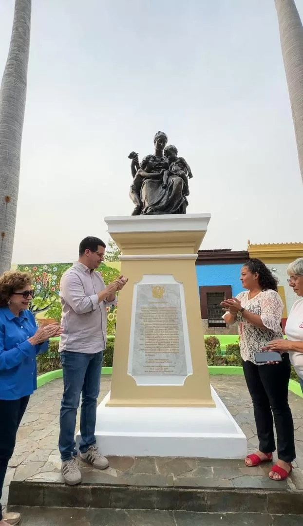 Alcalde Fuenmayor reinauguró plaza la glorieta