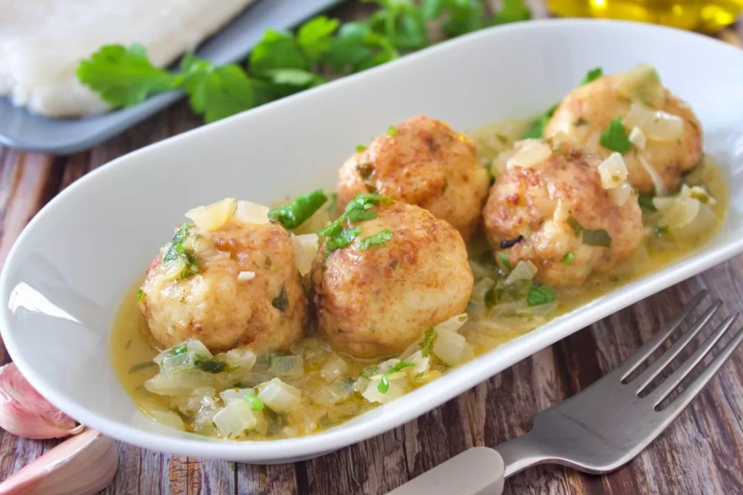 albóndigas de pescado