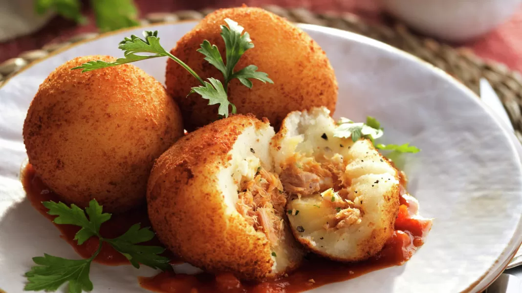 bolitas de papa rellenas