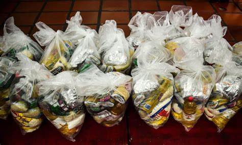 cuatro productos bolsas Clap