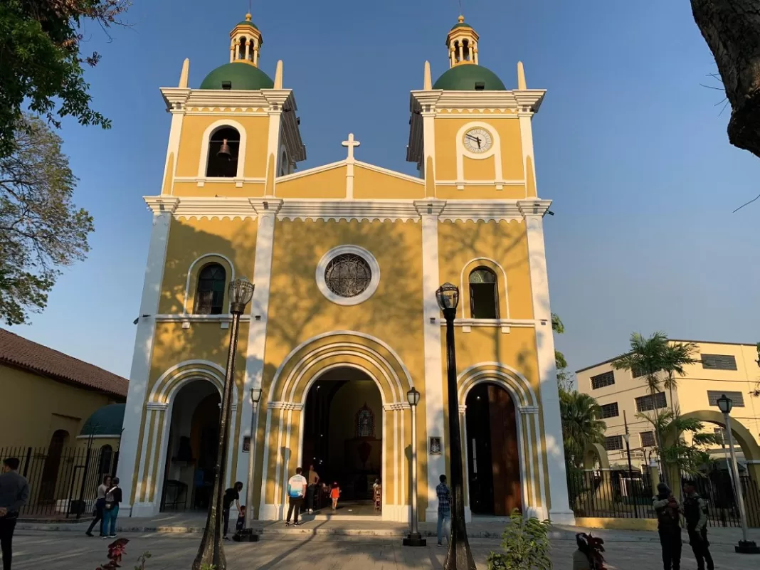 Jueves Santo 7 templos