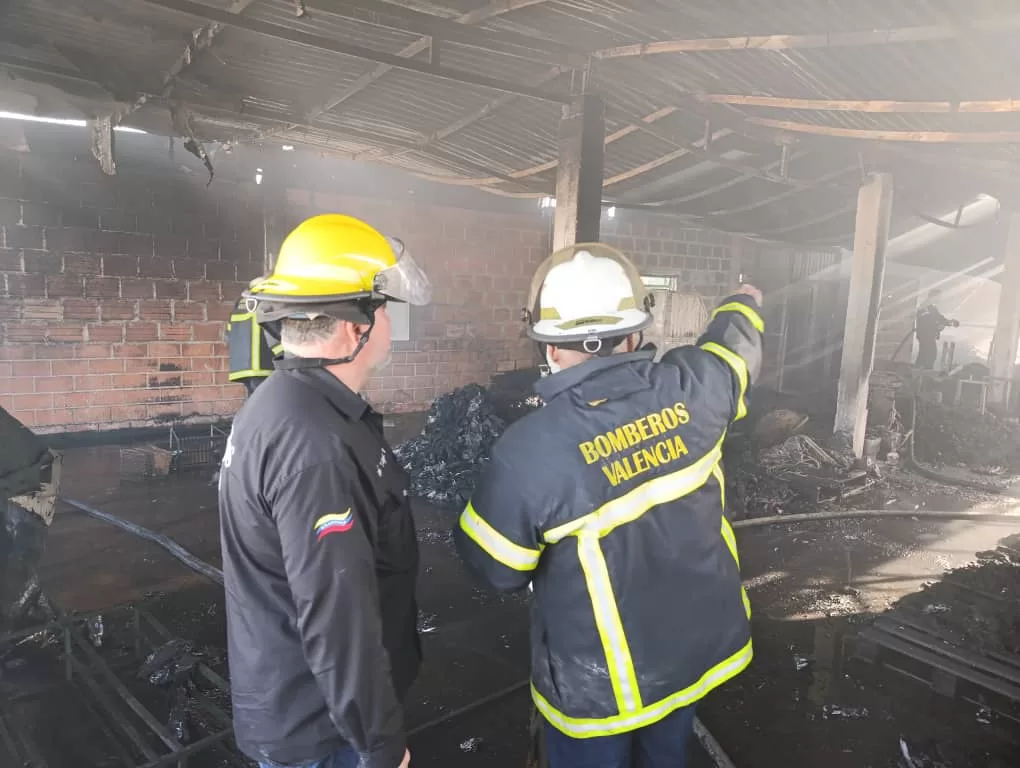Incendio inmueble Santa Rosa