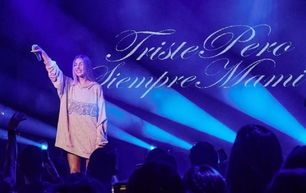 Triste pero siempre Mami Tour