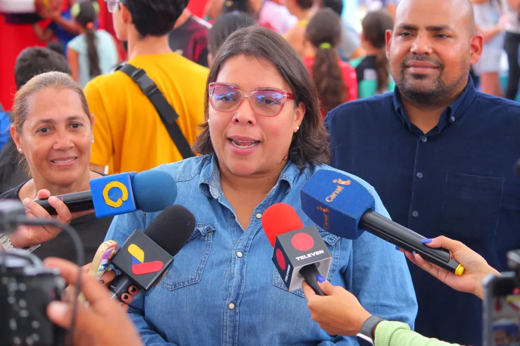 alcaldesa Ana González