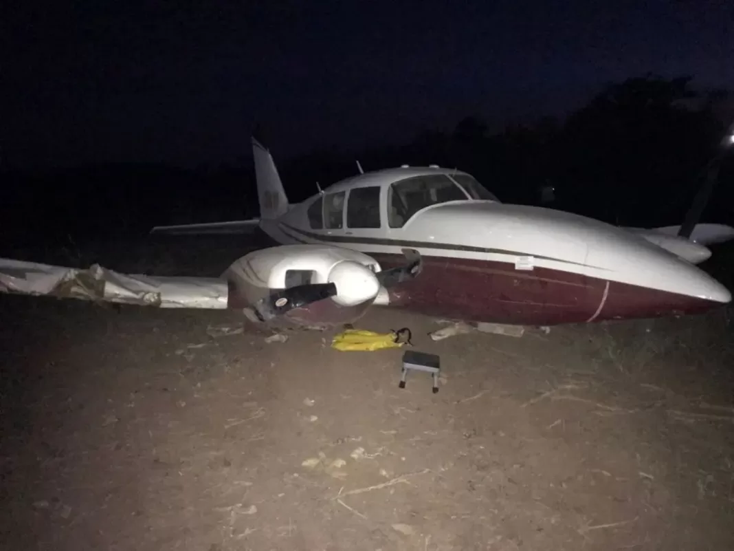 avioneta abandonada en Píritu