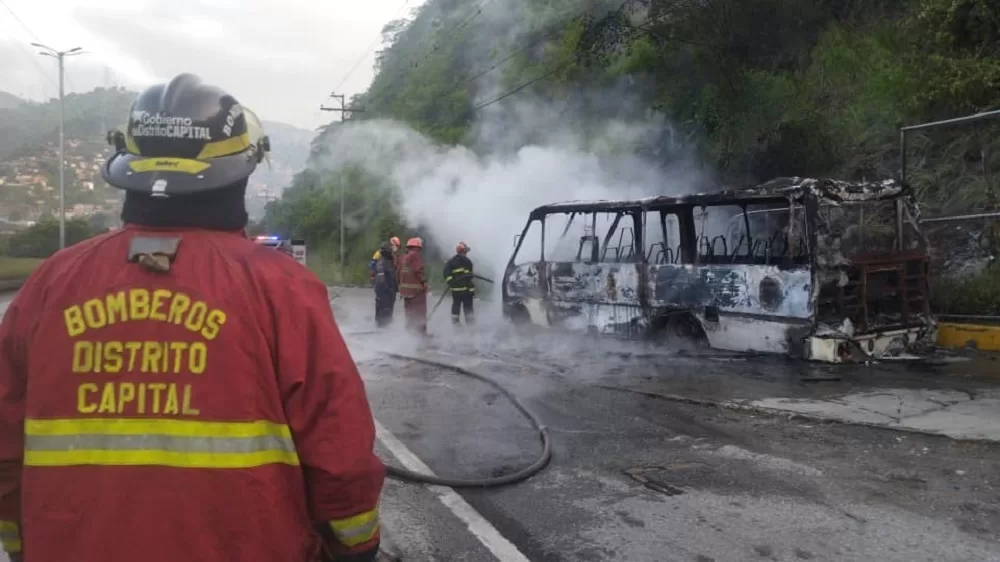 incendió unidad transporte Caricuao