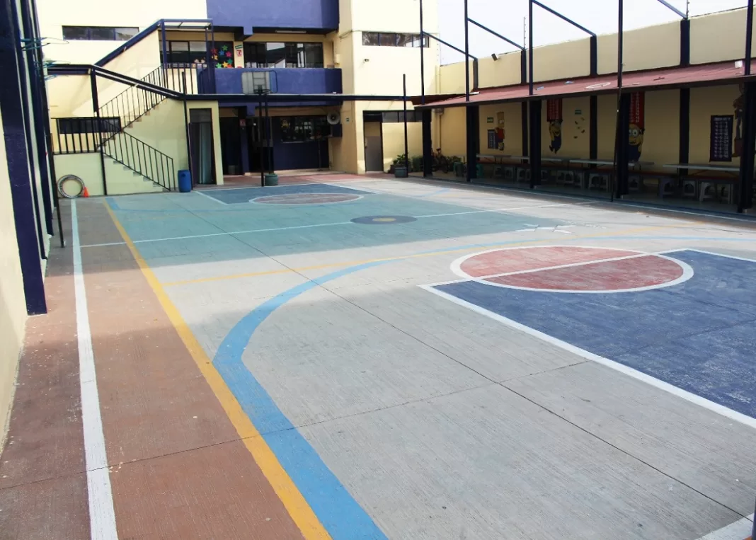 exorbitantes matrículas año escolar