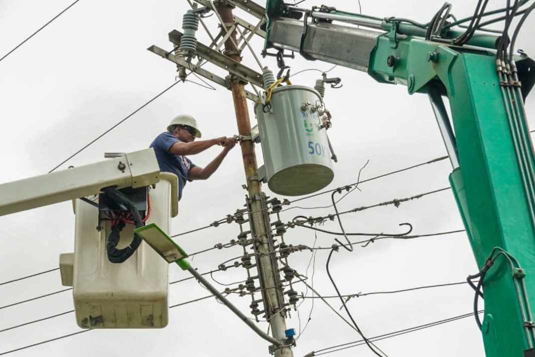 reemplazaron transformadores La Cidra II