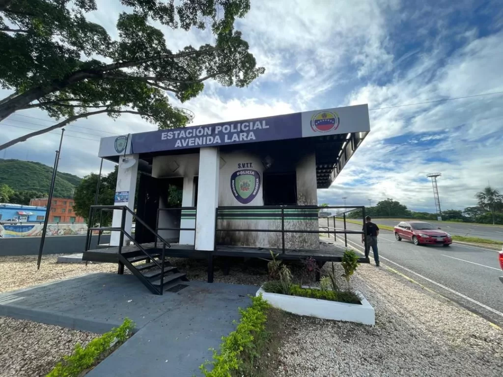 siete módulos policiales FarmaValencia