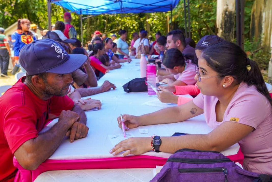 Plan Amor en Acción en Trincheras