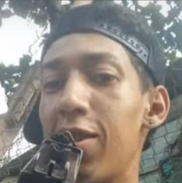alias Calimero - Mata Policía