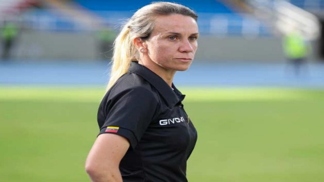 Pamela Conti Pamela Conti Vinotinto