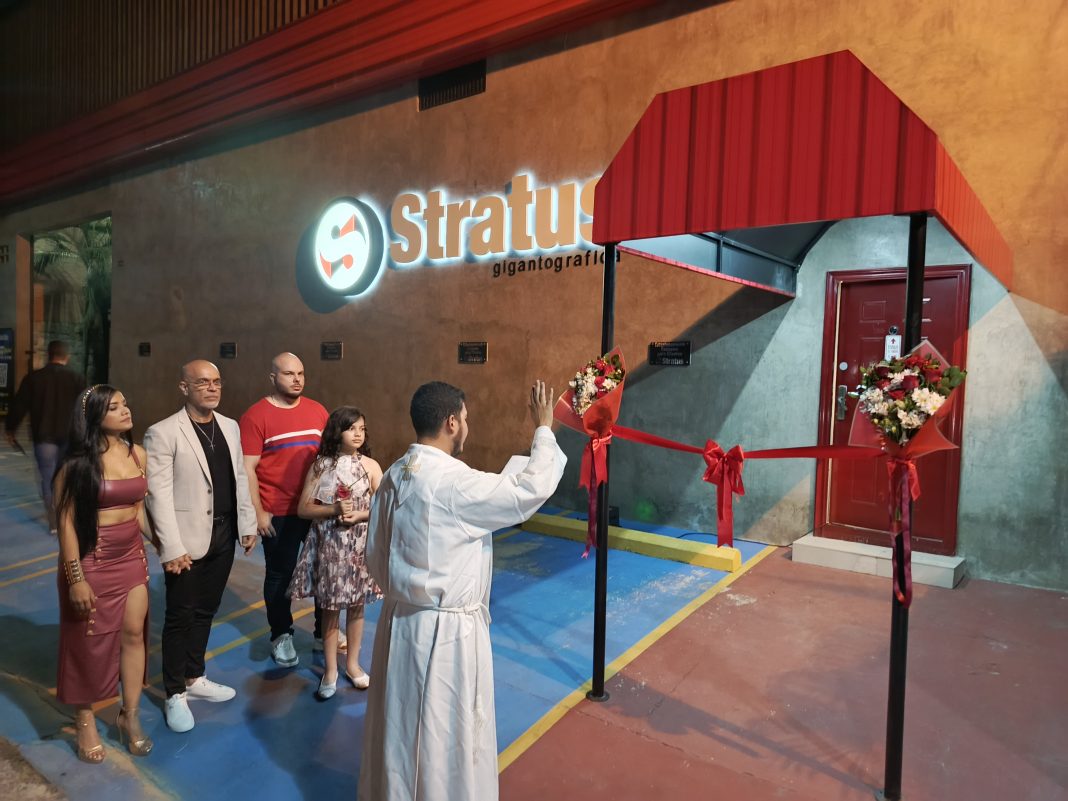 Stratus Gigantográfica nueva sede