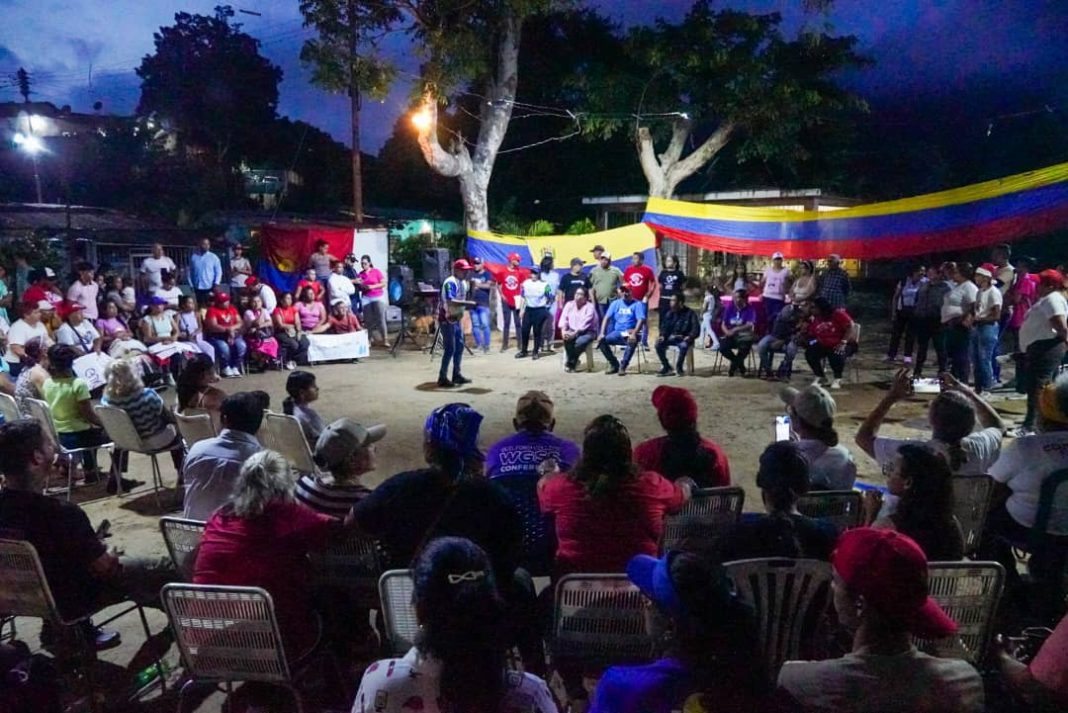 Ministro de Comunas Ángel Prado y alcaldesa de Naguanagua Ana González encabezaron asamblea con comuneros y comuneras en Las Trincheras (5) Ministro de Comunas Ángel Prado y alcaldesa de Naguanagua