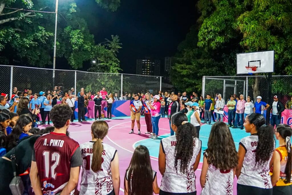 cancha deportiva Las Quintas