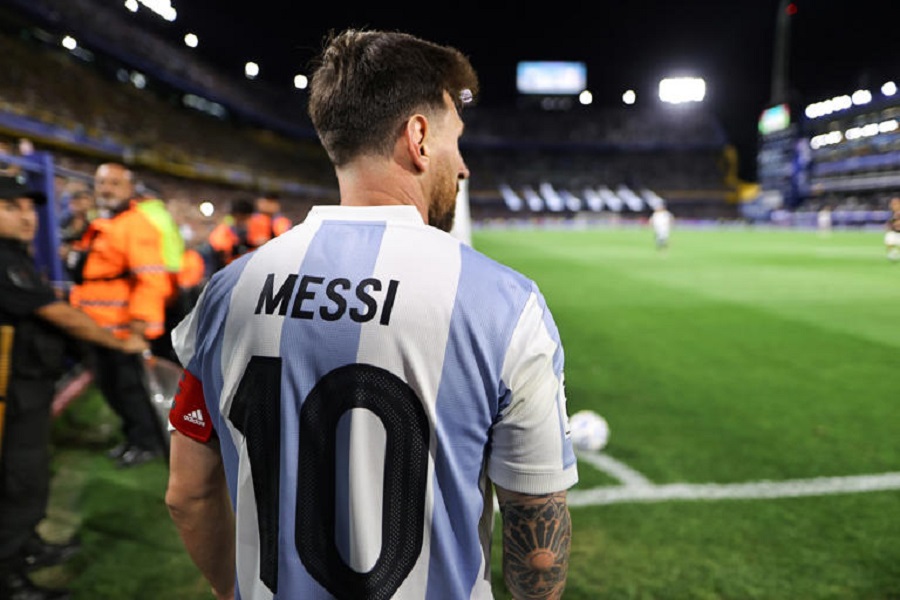 Messi and the Giants