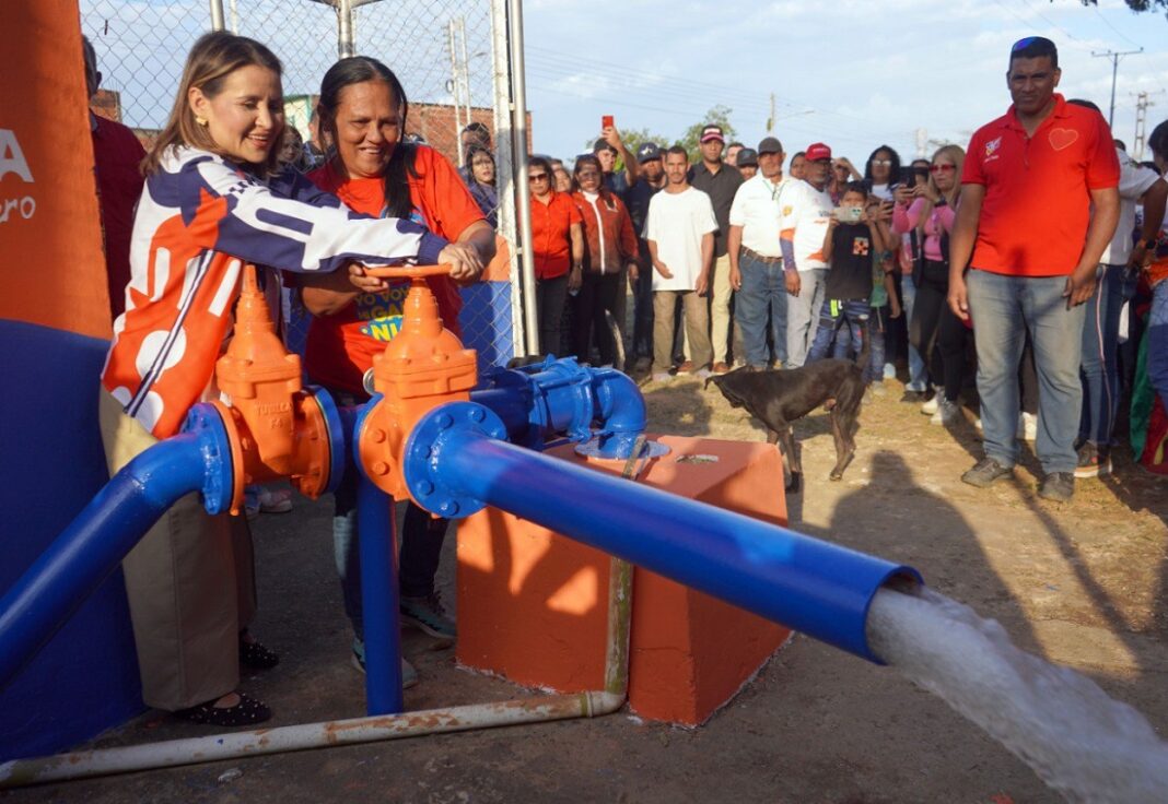 pozo de agua Los Mangos
