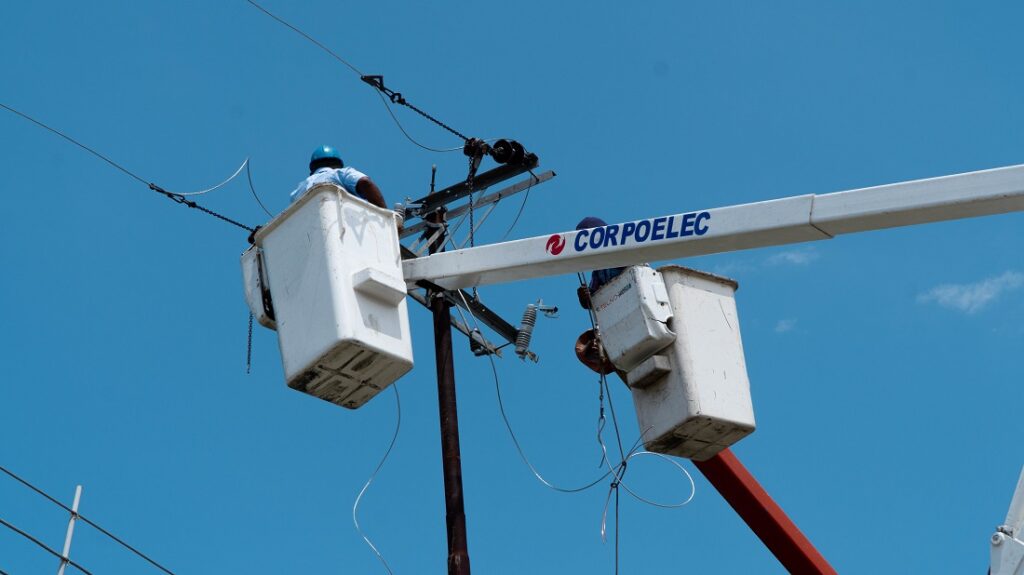 Carlos Arvelo transformador eléctrico
