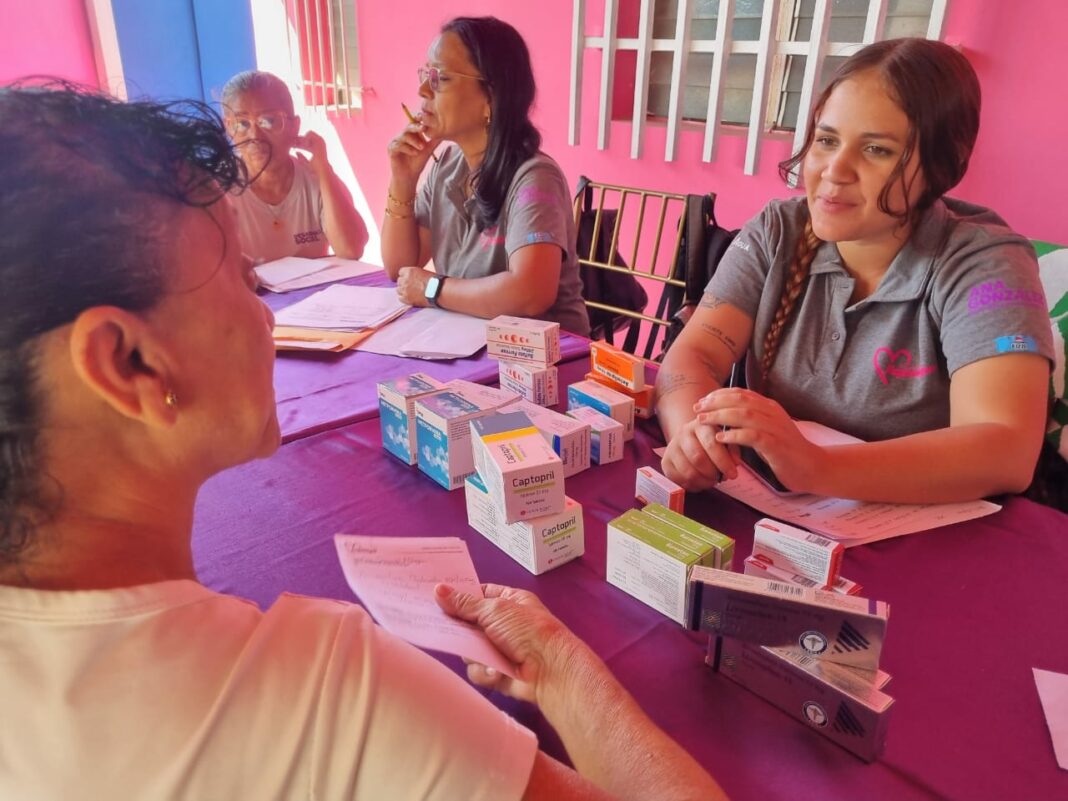 Vecinos de Malagón beneficiados con Jornada Social