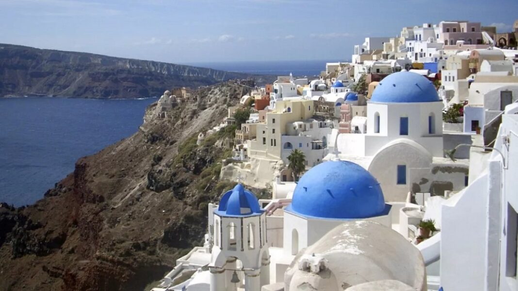 terremotos-sacuden-islas-griegas-miles-evacuan-santorini-167967