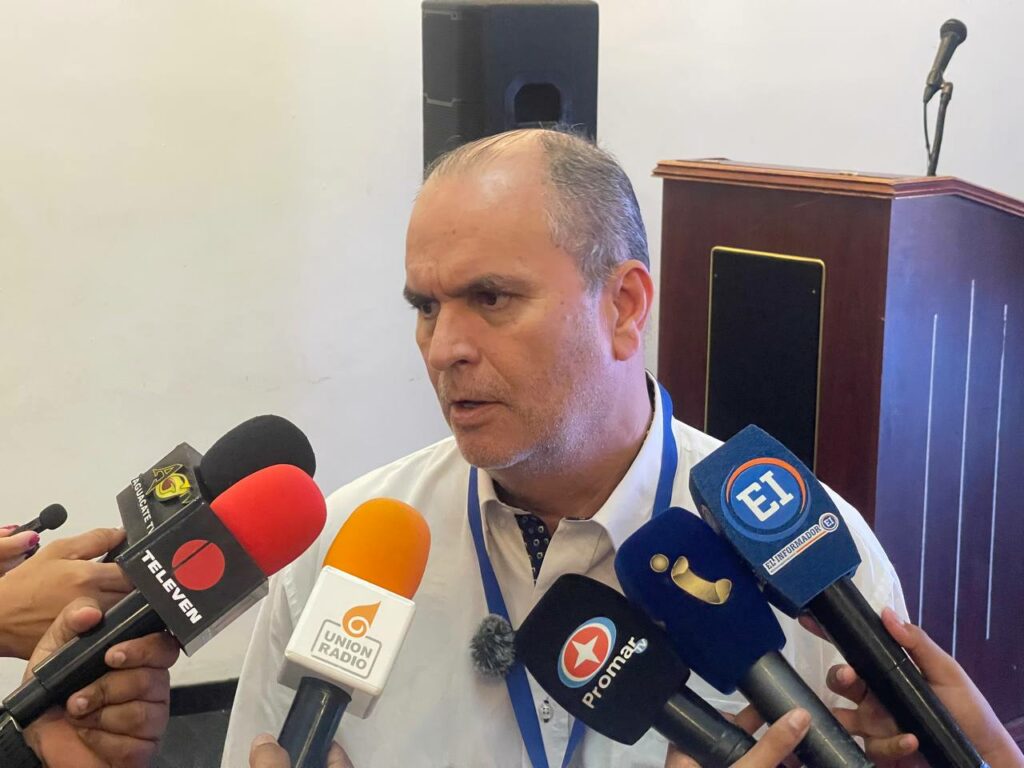 Carlos Luna Director de Procolombia