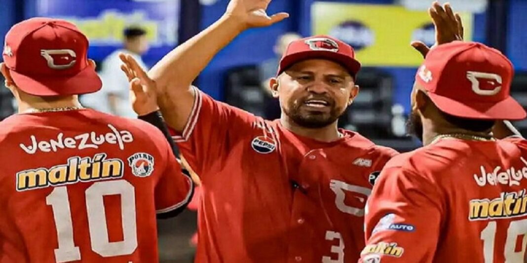 César Izturis Cardenales