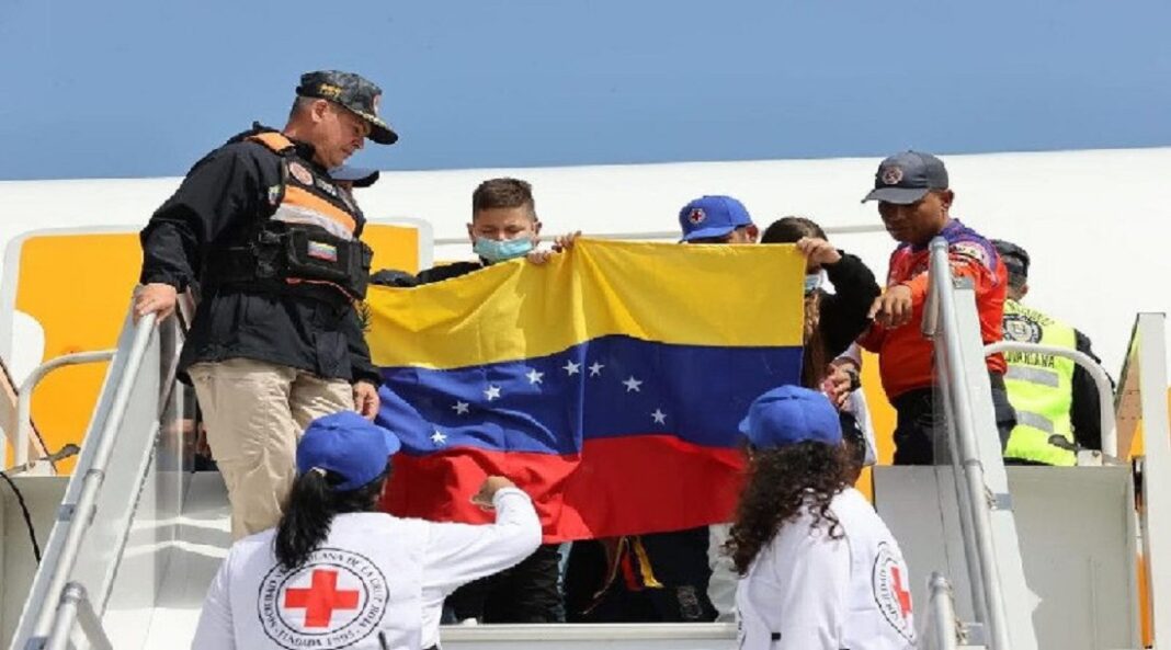 313 migrantes venezolanos EE.UU.