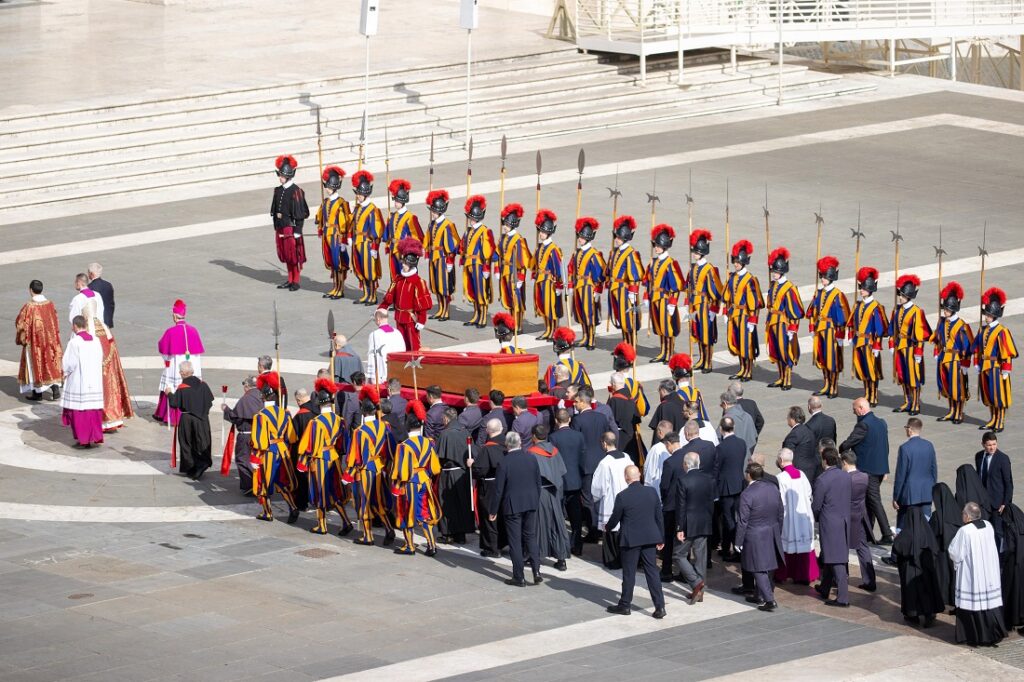 ataúd papa Francisco