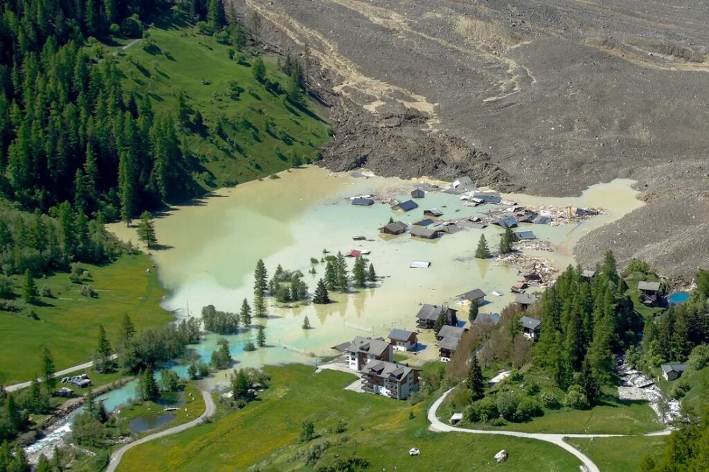 Pueblo Suiza glaciar 