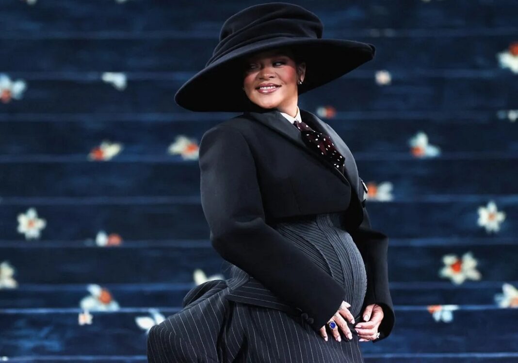 Rihanna embarazo