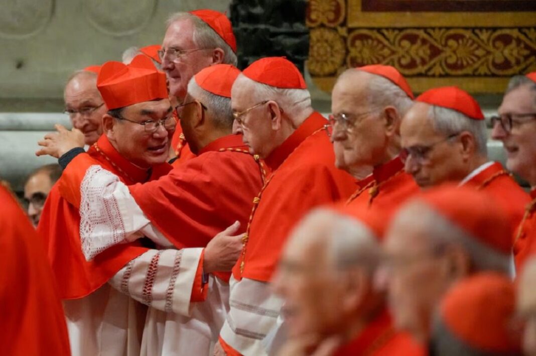 cardenales Cónclave
