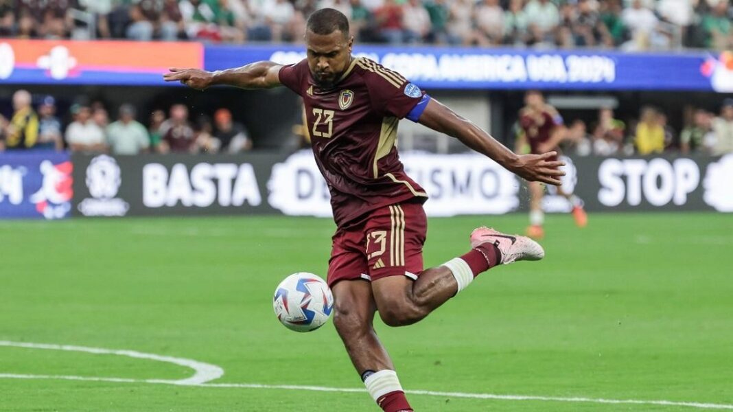 Salomón Rondón Vinotinto Salomón Rondón Vinotinto