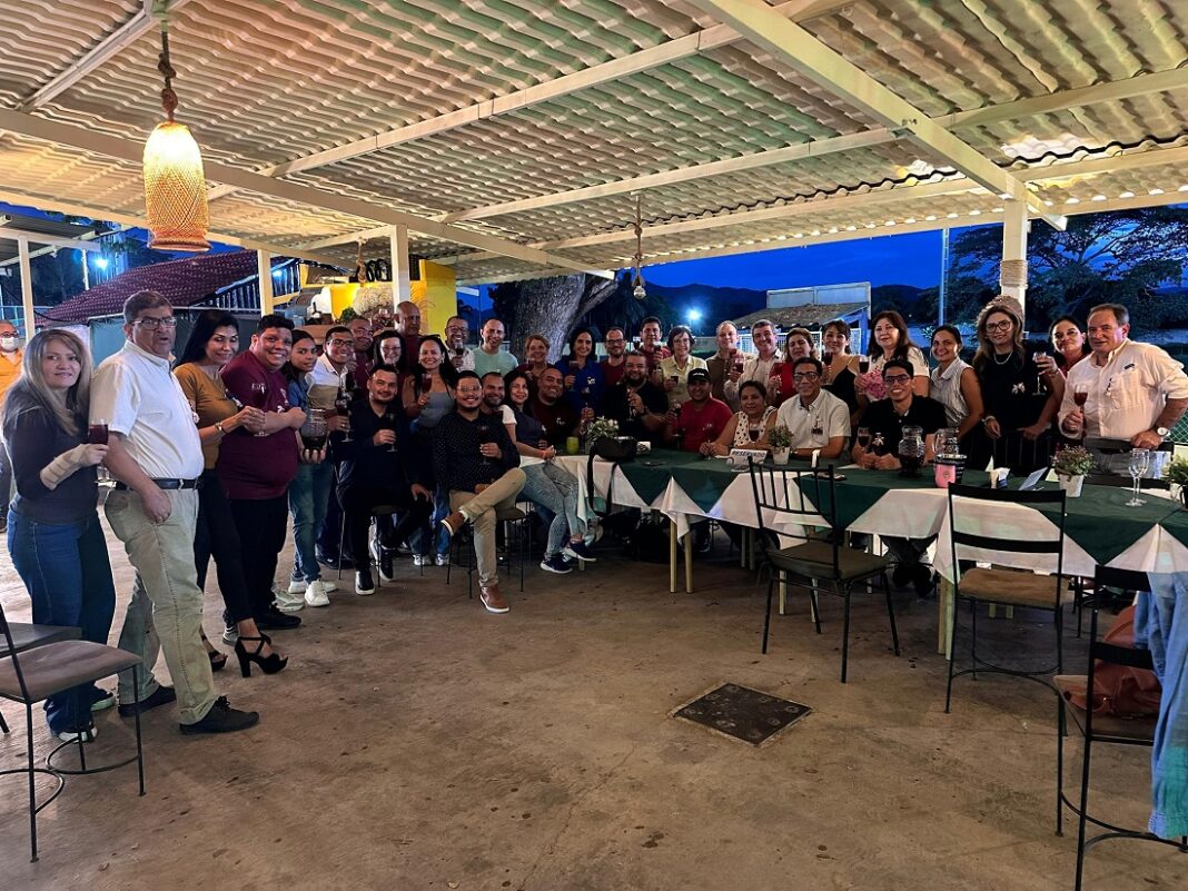 periodistas carabobo Periodistas Centro Social Madeirense