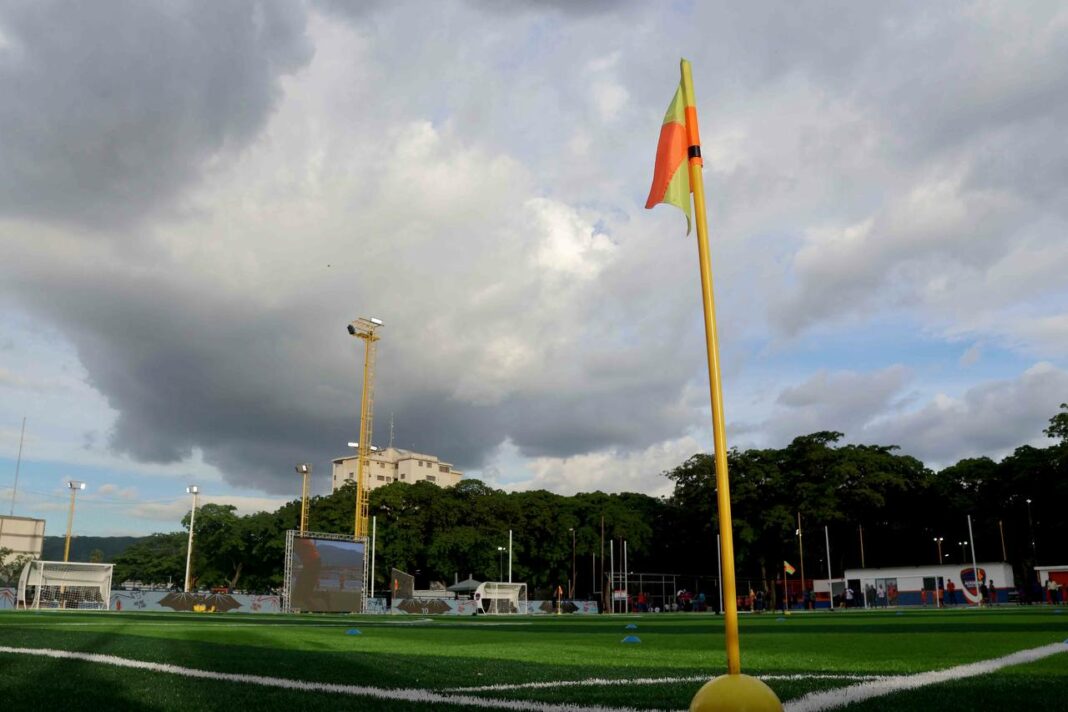 practicas de futbol gratuitas prácticas gratuitas de fútbol en el Complejo Deportivo La Viña