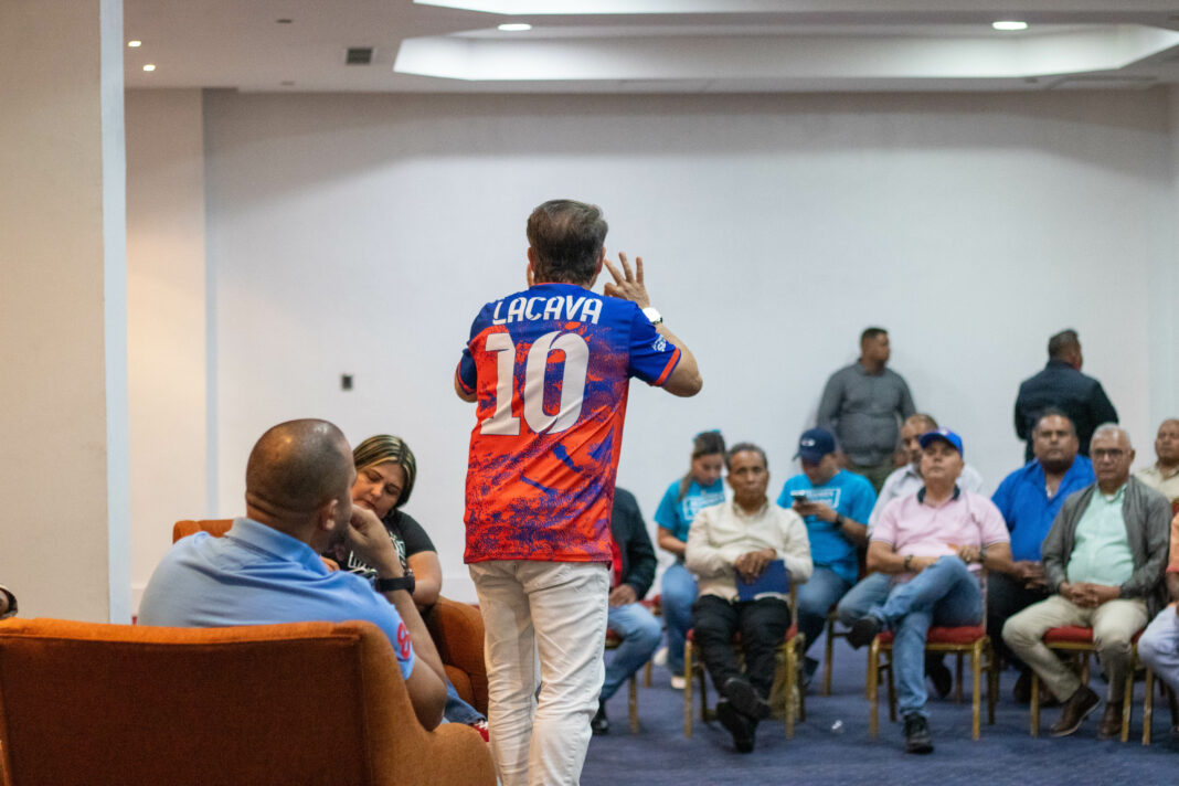 Lacava sostuvo encuentro con comando de campaña Naguanagua